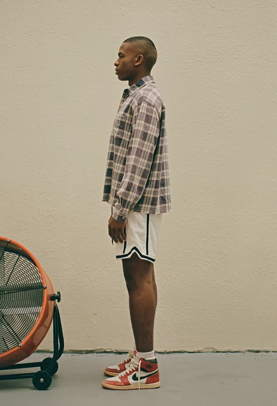 Cheap JOHN ELLIOTT Vintage Varsity Shorts Ivory
